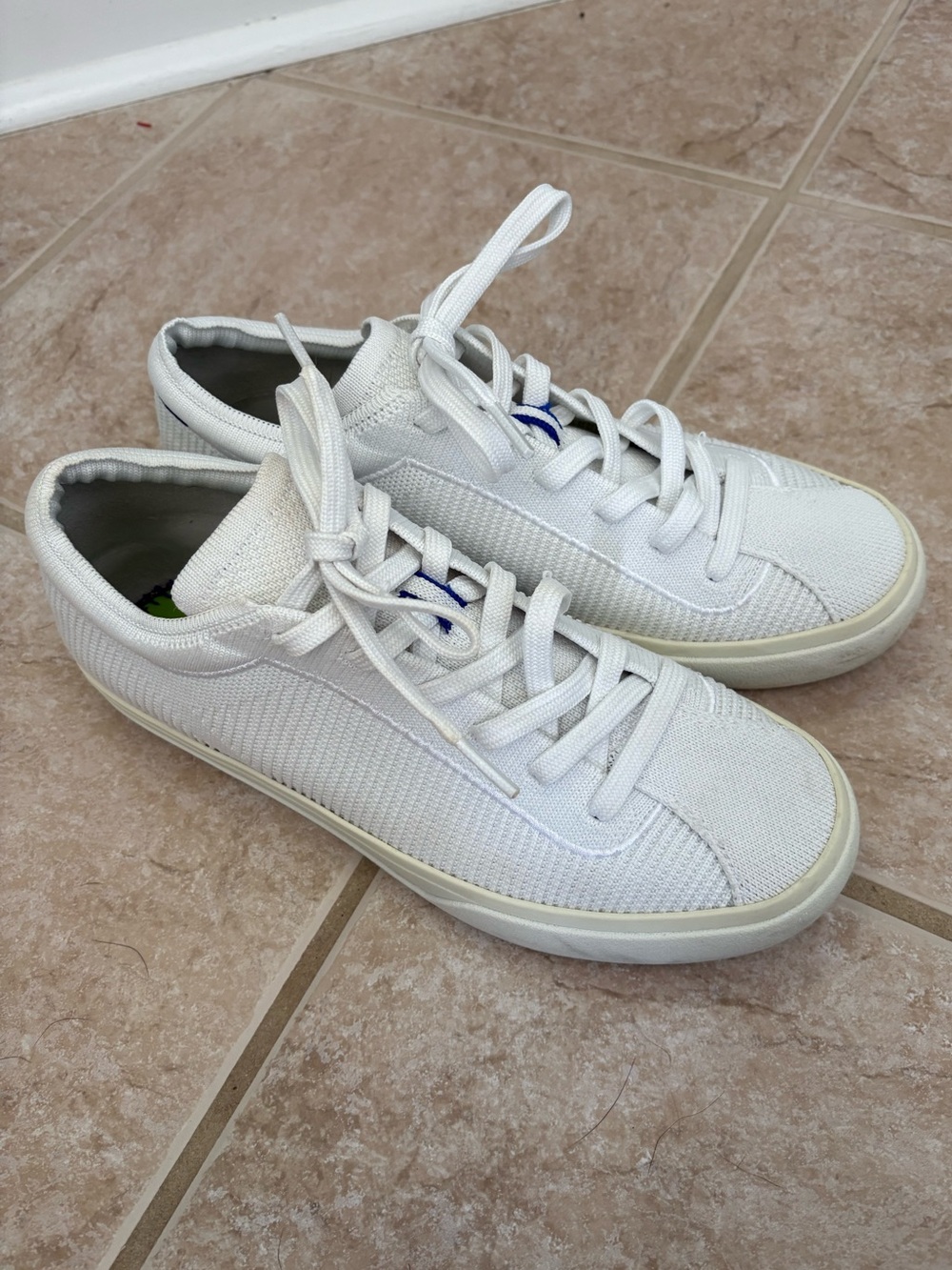 Rothy's The Lace Up sneakers in bright white knit fabric w classic low-top sz 7